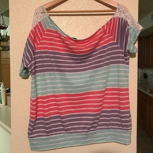 Off one shoulder Twist Tee